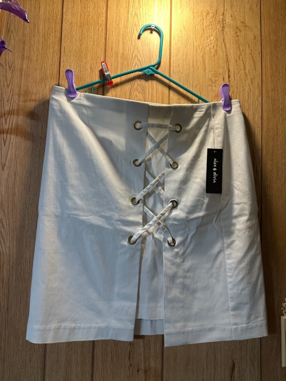 Ava & Viv White Lace-Up Front Mini Skirt